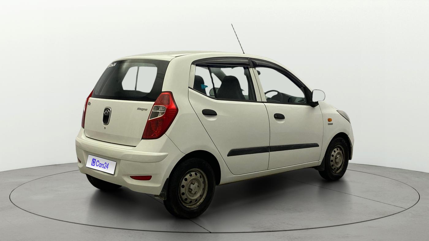2015 Hyundai i10 MAGNA 1.1, Petrol, Manual, 77,729 km, Right Back Diagonal