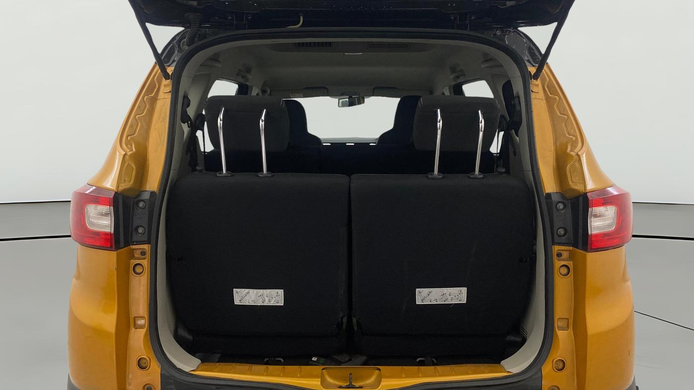 2021 Renault TRIBER RXZ AMT DUAL TONE, Petrol, Automatic, 43,473 km, Boot Open Zoomed View