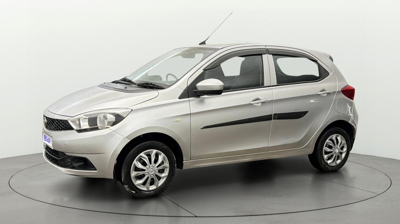 2018 Tata Tiago XT PETROL, Petrol, Manual, 84,108 km, Left Front Diagonal