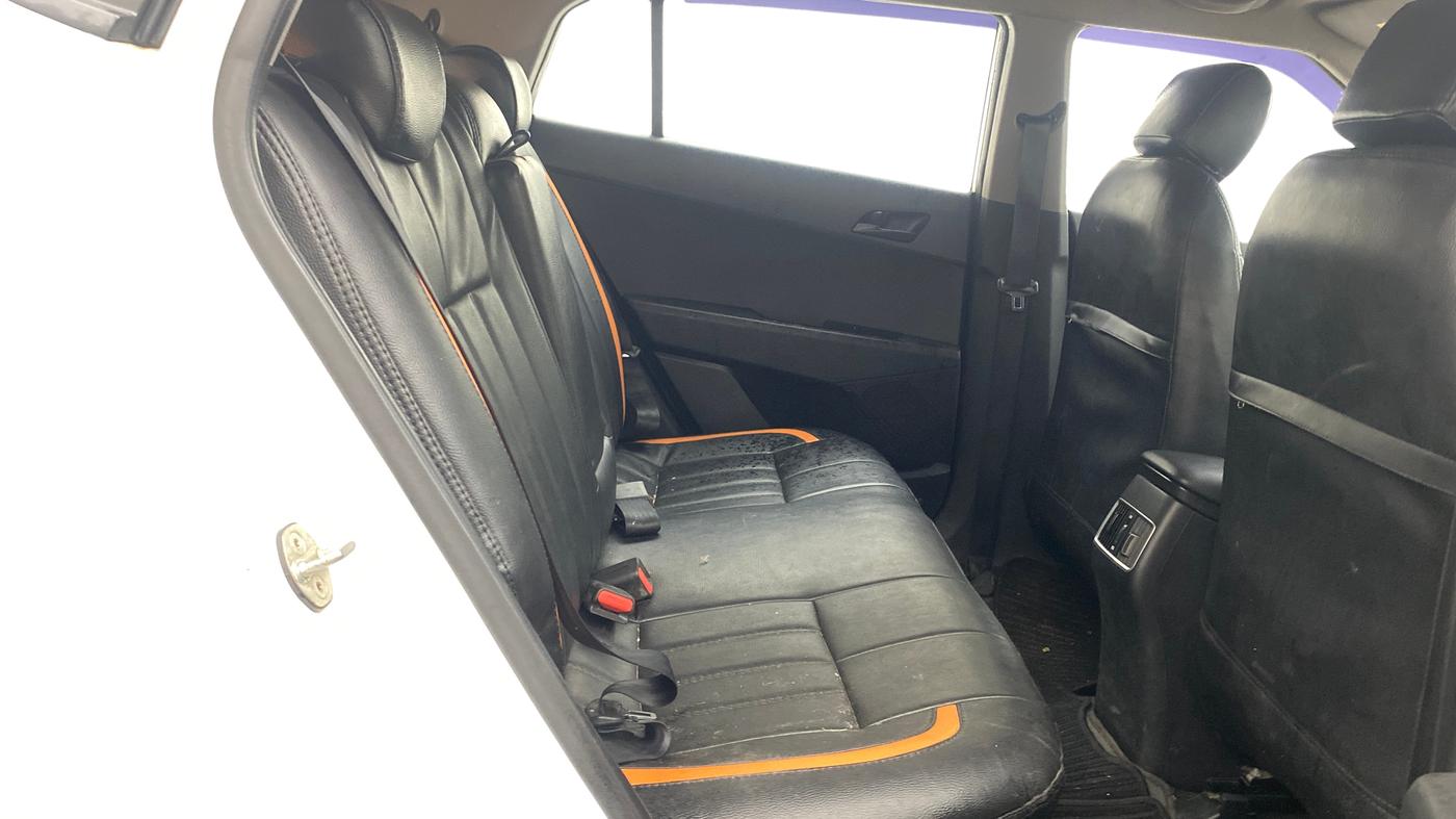 2019 Hyundai Creta EX 1.4 DIESEL, Diesel, Manual, 1,43,219 km, Right Side Rear Door Cabin