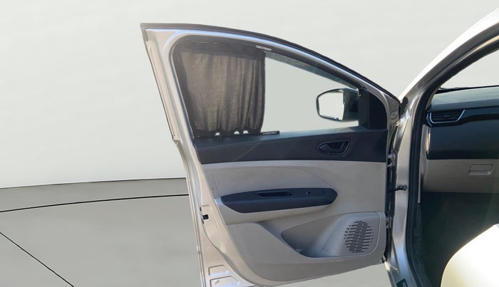 2022 Renault TRIBER RXT, CNG, Manual, 61,803 km, LHS Front Door