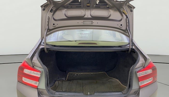 2013 Honda City 1.5L I-VTEC S MT, Petrol, Manual, 1,49,648 km, Boot Open Zoomed View