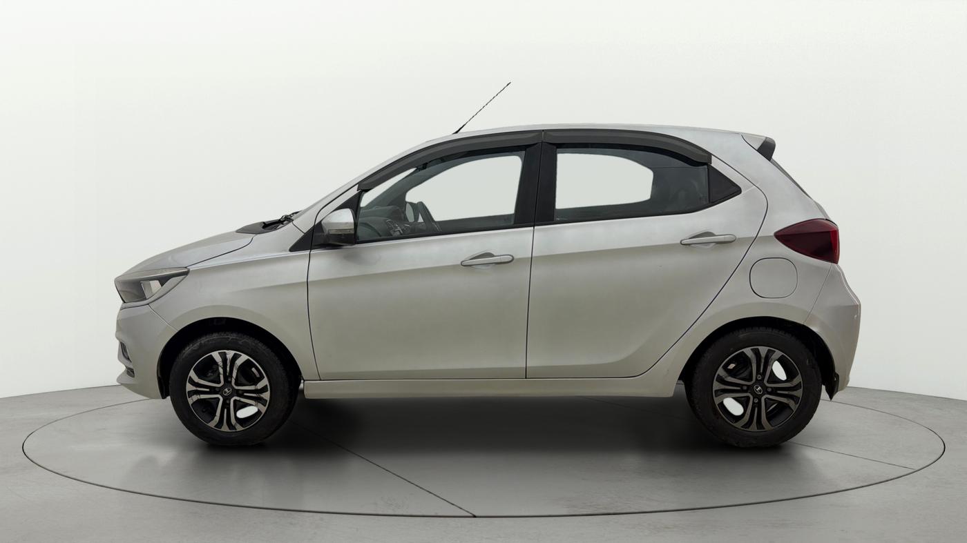 2020 Tata Tiago XZ PETROL, CNG, Manual, 63,745 km, Left Side
