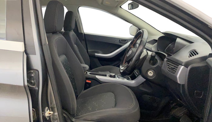 2020 Tata NEXON XMA PETROL, Petrol, Automatic, 81,670 km, Right Side Front Door Cabin