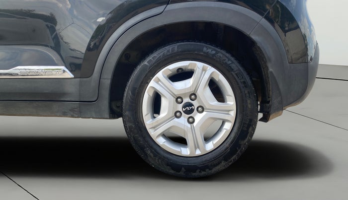 2023 KIA SONET HTK PLUS 1.2, Petrol, Manual, 34,088 km, Left Rear Wheel