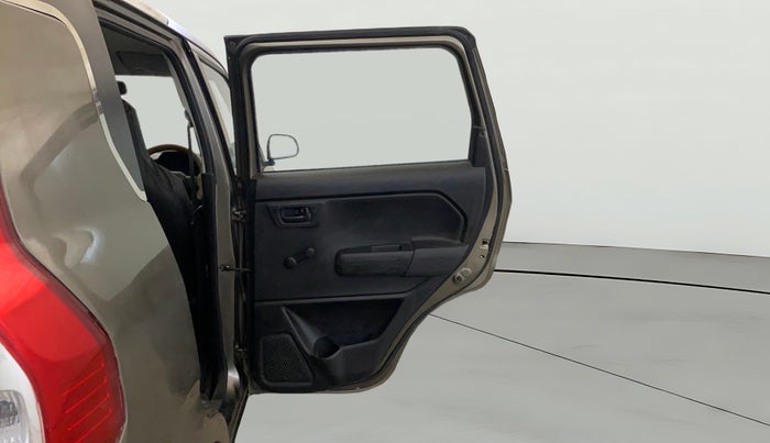 2021 Maruti New Wagon-R LXI CNG 1.0, CNG, Manual, 80,240 km, RHS Rear Door
