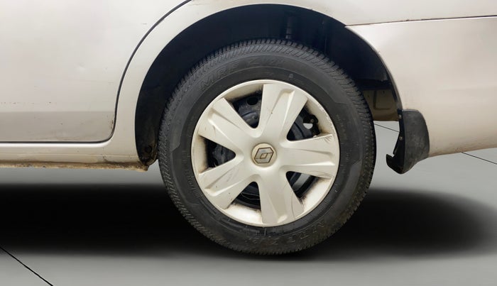 2013 Renault Scala RXE DIESEL, Diesel, Manual, 1,18,187 km, Left Rear Wheel