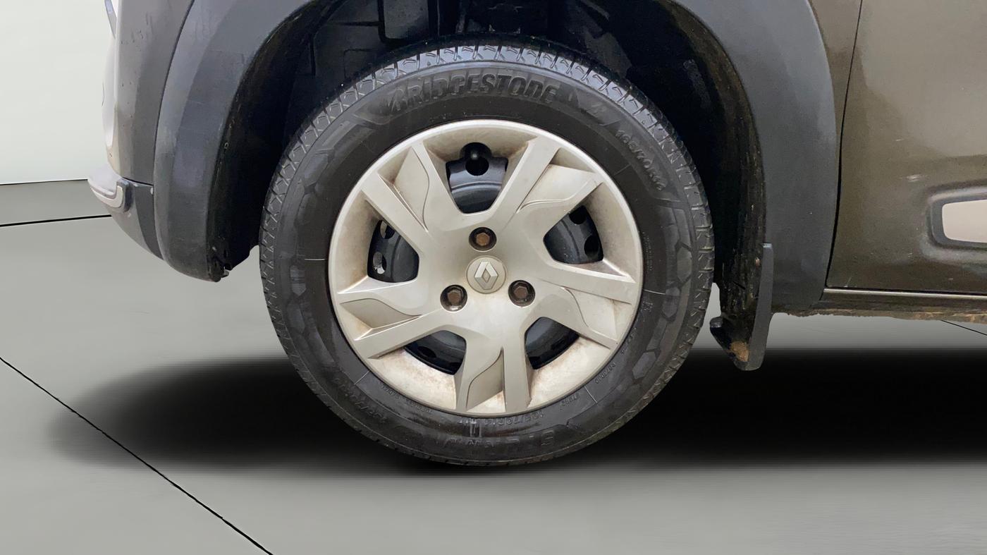 2019 Renault Kwid RXT 1.0 AMT (O), Petrol, Automatic, 45,623 km, Left Front Wheel