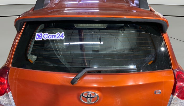 2017 Toyota Etios CROSS 1.2 G, Petrol, Manual, 1,09,423 km, Rear Windshield