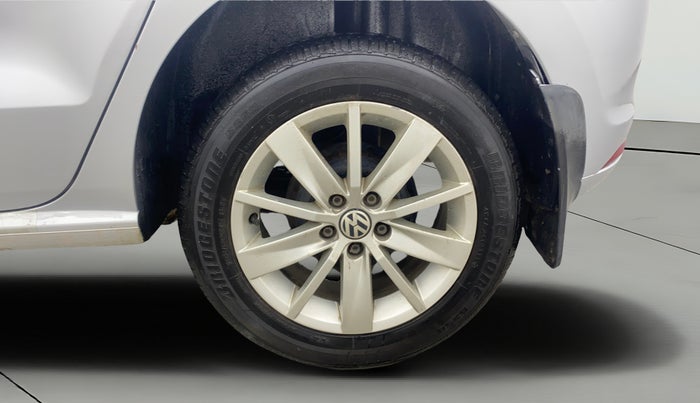 2015 Volkswagen Polo HIGHLINE1.2L, Petrol, Manual, 60,212 km, Left Rear Wheel