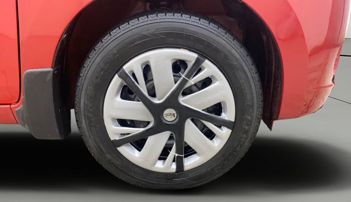 2014 Maruti Celerio VXI AMT, Petrol, Automatic, 1,05,227 km, Right Front Wheel