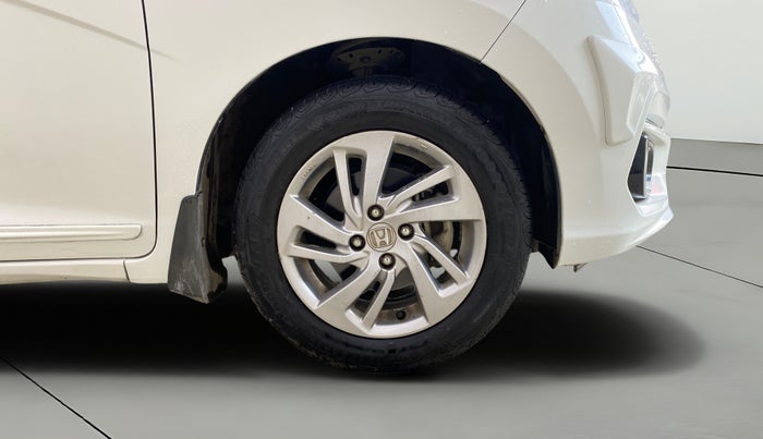 2022 Honda Jazz 1.2L I-VTEC VX CVT, Petrol, Automatic, 12,720 km, Right Front Wheel