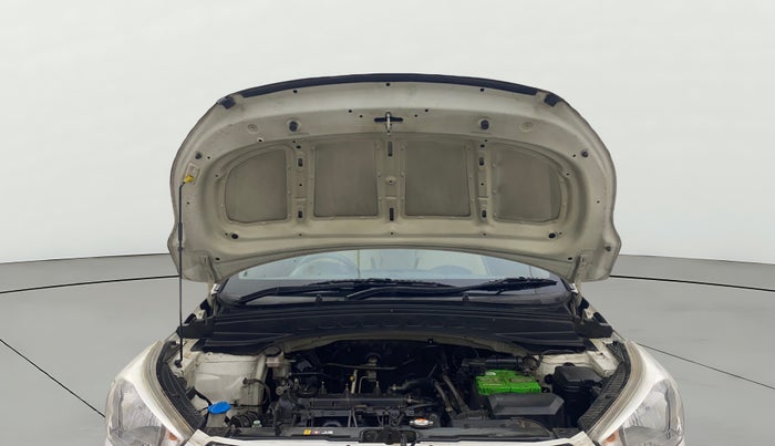 2017 Hyundai Creta E PLUS 1.6 PETROL, Petrol, Manual, 51,039 km, Open Bonet