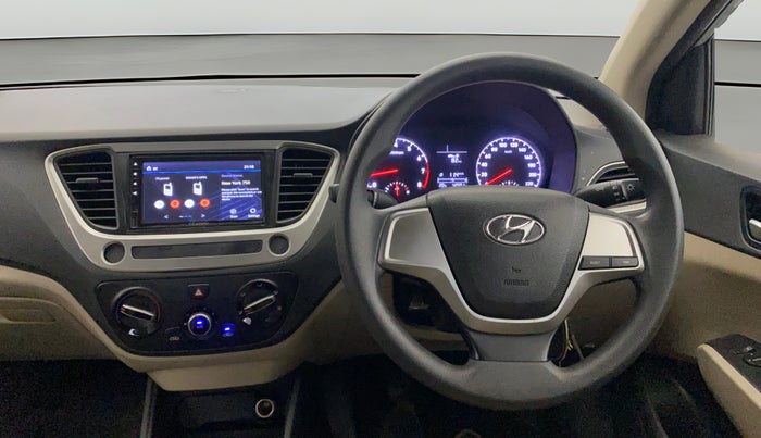 2019 Hyundai Verna 1.4 E PETROL, Petrol, Manual, 42,482 km, Steering Wheel Close Up