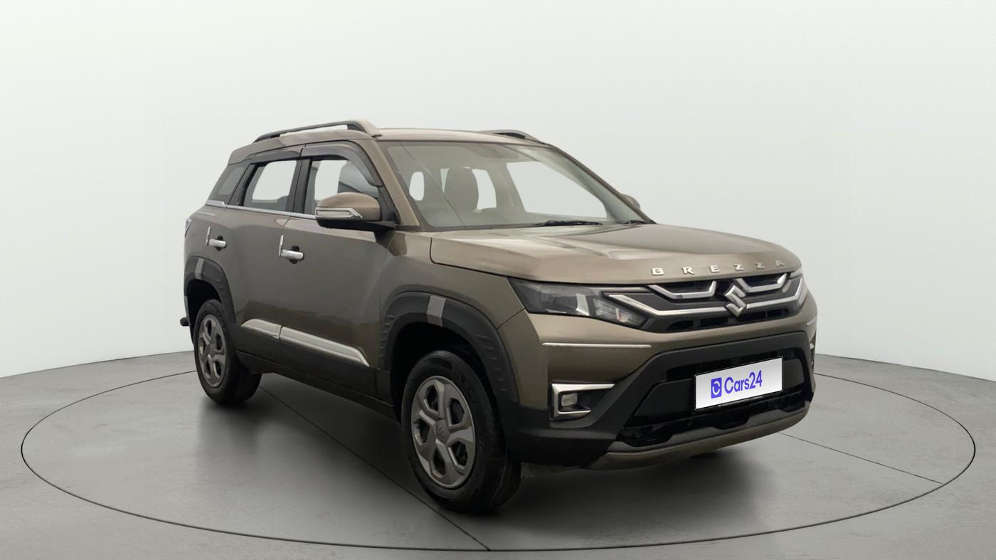 2024 Maruti BREZZA LXI, Petrol, Manual, 35,047 km, Right Front Diagonal