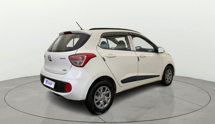 2017 Hyundai Grand i10 SPORTZ (O) 1.2 KAPPA VTVT, Petrol, Manual, 47,150 km, Right Back Diagonal