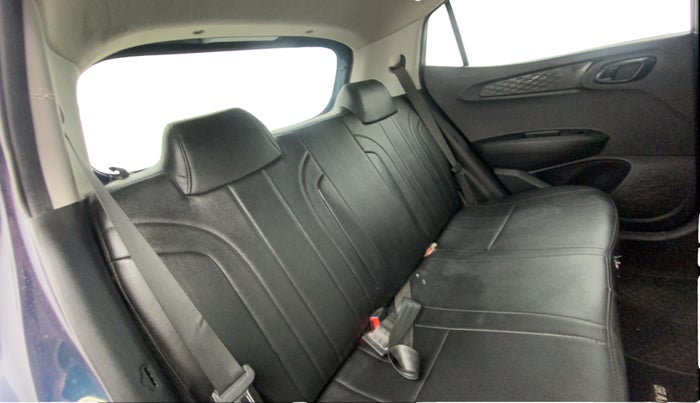 2022 Hyundai GRAND I10 NIOS SPORTZ 1.0 TURBO GDI, Petrol, Manual, 28,609 km, Right Side Rear Door Cabin