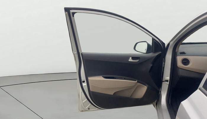 2015 Hyundai Xcent S 1.2, Petrol, Manual, 96,630 km, LHS Front Door