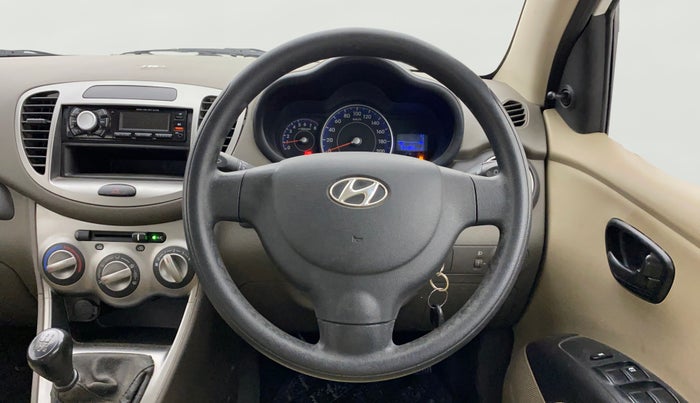 2014 Hyundai i10 MAGNA 1.1, Petrol, Manual, 35,329 km, Steering Wheel Close Up