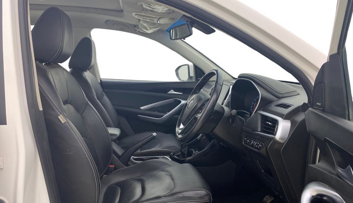 2020 MG HECTOR SHARP 2.0 DIESEL, Diesel, Manual, 36,518 km, Right Side Front Door Cabin