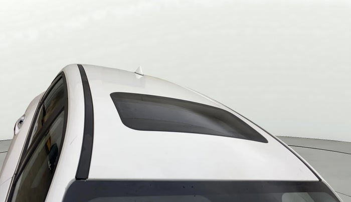 2022 Hyundai NEW I20 ASTA (O) 1.2 AT, Petrol, Automatic, 72,207 km, Roof