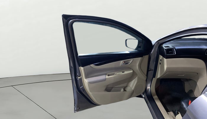 2017 Maruti Ciaz ALPHA 1.4 PETROL, Petrol, Manual, 53,995 km, LHS Front Door