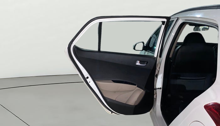 2019 Hyundai Grand i10 SPORTZ 1.2 KAPPA VTVT, Petrol, Manual, 33,118 km, LHS Rear Door