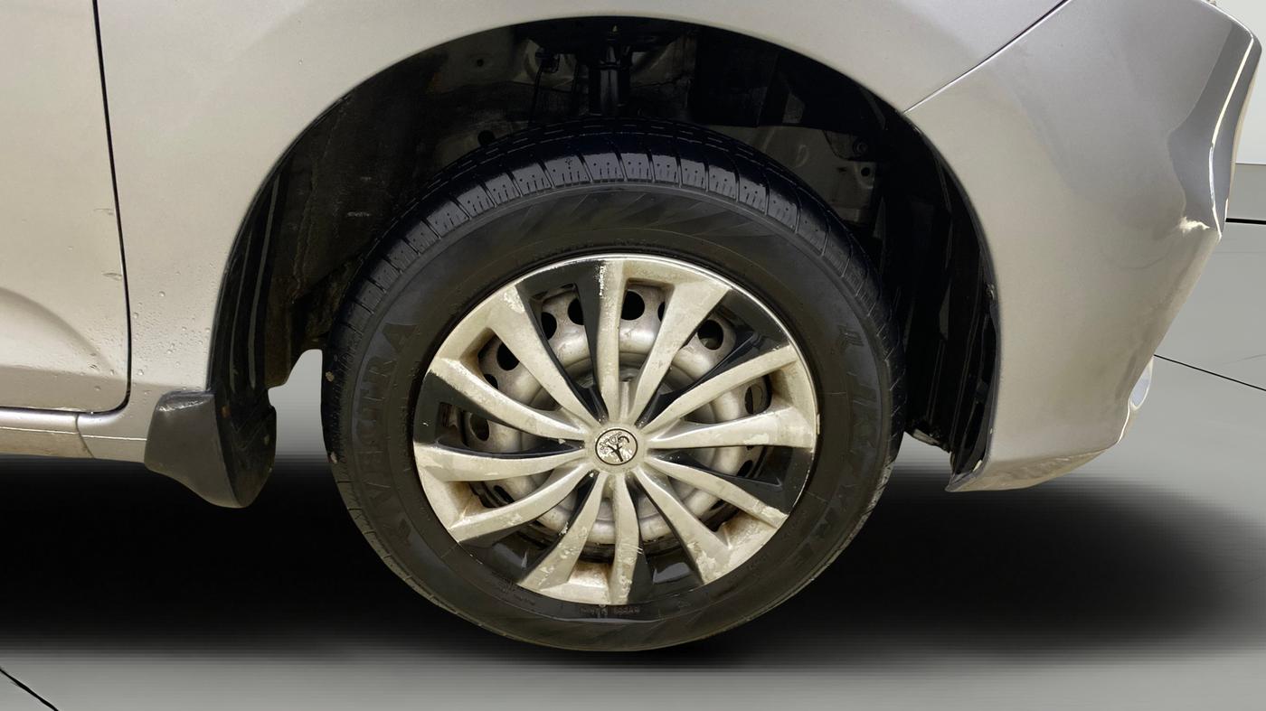 2021 Honda Amaze 1.2L I-VTEC E, Petrol, Manual, 36,145 km, Right Front Wheel