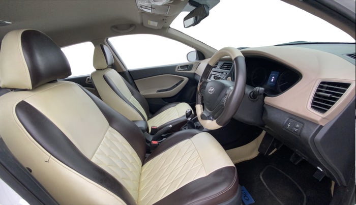 2015 Hyundai Elite i20 ASTA 1.2, Petrol, Manual, 55,985 km, Right Side Front Door Cabin