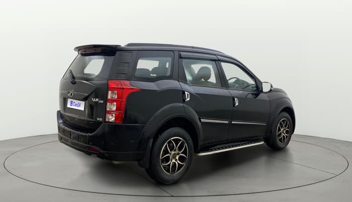 2017 Mahindra XUV500 W6, Diesel, Manual, 56,435 km, Right Back Diagonal