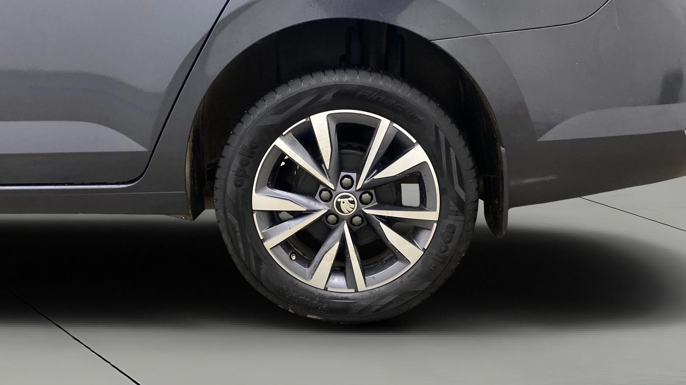 2022 Skoda SLAVIA STYLE 1.0L TSI MT, Petrol, Manual, 63,339 km, Left Rear Wheel