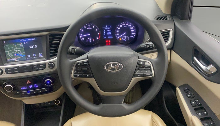 2019 Hyundai Verna 1.6 VTVT SX, Petrol, Manual, 84,490 km, Steering Wheel Close Up