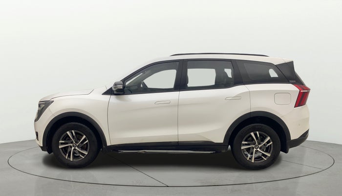 2022 Mahindra XUV700 AX 5 P MT 7 STR, Petrol, Manual, 65,429 km, Left Side