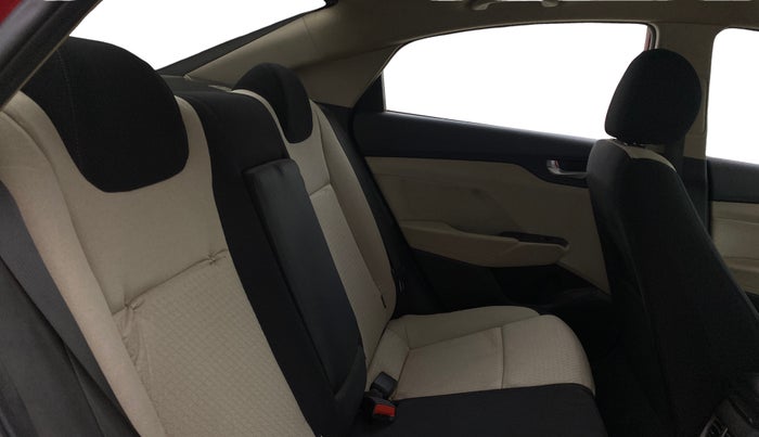 2019 Hyundai Verna 1.6 VTVT SX + AT, Petrol, Automatic, 62,731 km, Right Side Rear Door Cabin