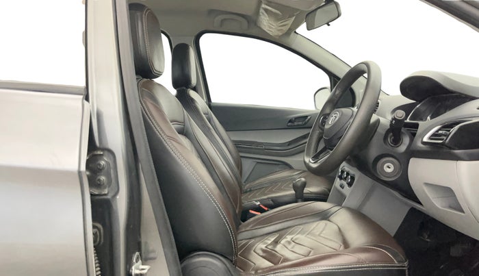 2023 Tata Tiago XT PETROL, Petrol, Manual, 30,445 km, Right Side Front Door Cabin