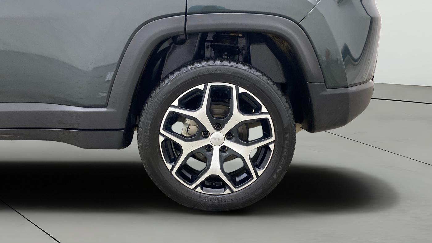 2024 Jeep Compass LIMITED (O) 2.0 DIESEL AT FWD, Diesel, Automatic, 33,242 km, Left Rear Wheel