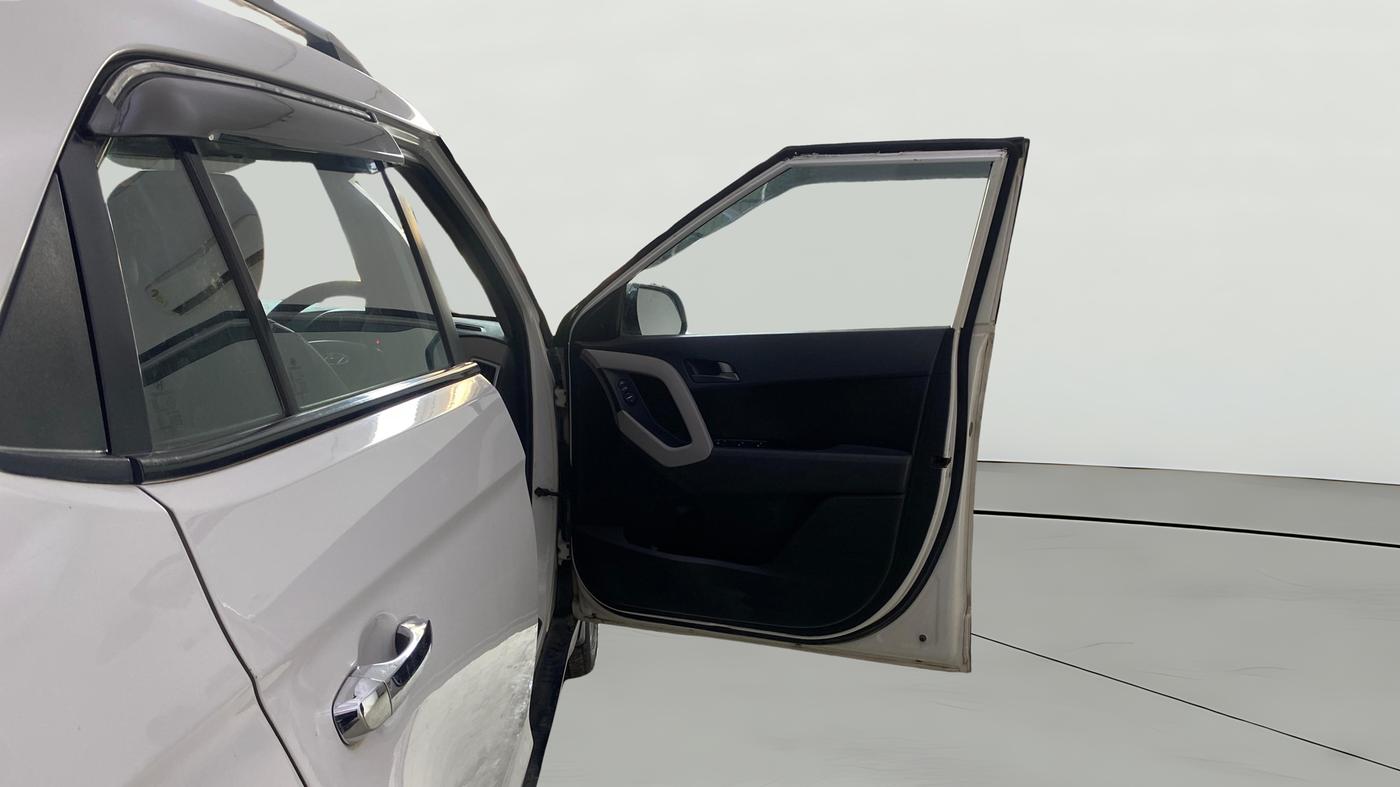 2017 Hyundai Creta SX PLUS AT 1.6 PETROL, Petrol, Automatic, 72,693 km, RHS Front Door