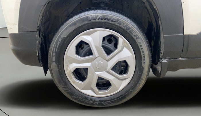 2023 Maruti BREZZA VXI AT SMART HYBRID, Petrol, Automatic, 52,972 km, Left Front Wheel