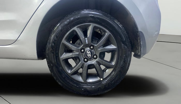 2019 Hyundai Elite i20 SPORTZ PLUS 1.2, Petrol, Manual, 39,806 km, Left Rear Wheel