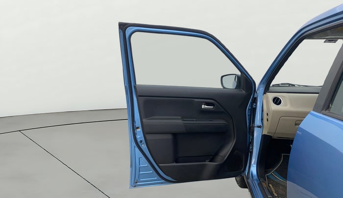 2020 Maruti New Wagon-R ZXI 1.2, Petrol, Manual, 15,130 km, LHS Front Door