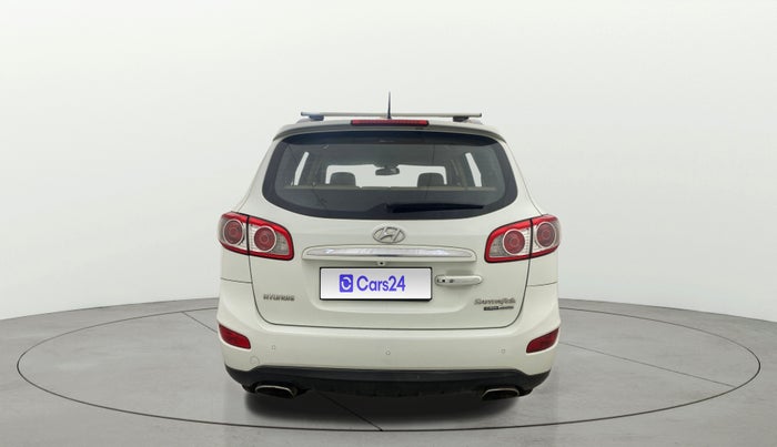 2013 Hyundai Santa Fe 4 WD AT, Diesel, Automatic, 1,22,204 km, Back/Rear