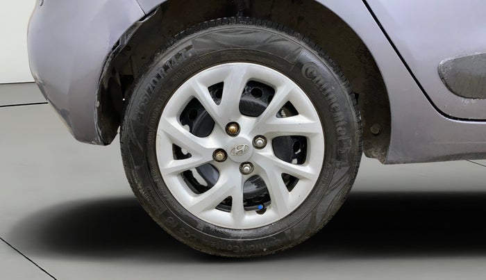 2017 Hyundai Grand i10 MAGNA AT 1.2 KAPPA VTVT, Petrol, Automatic, 67,036 km, Right Rear Wheel