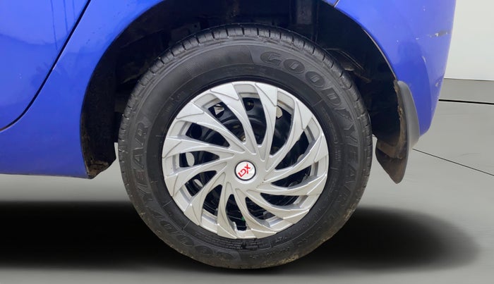 2015 Hyundai Eon ERA +, Petrol, Manual, 33,268 km, Left Rear Wheel