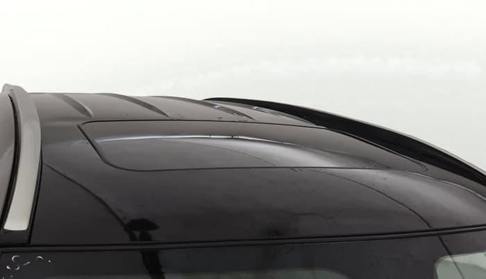 2018 Mahindra XUV500 W11, Diesel, Manual, 68,288 km, Roof