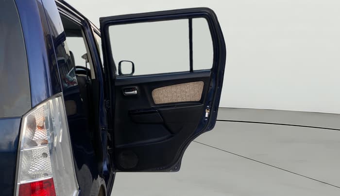 2017 Maruti Wagon R 1.0 VXI + (O) AMT, Petrol, Automatic, 76,405 km, RHS Rear Door
