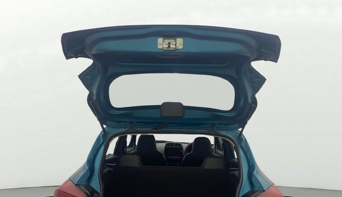 2020 Renault Kwid RXT 1.0 (O), Petrol, Manual, 13,822 km, Boot Door Open