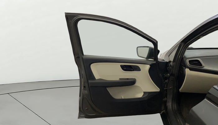 2022 Tata ALTROZ XE PETROL, Petrol, Manual, 74,298 km, LHS Front Door