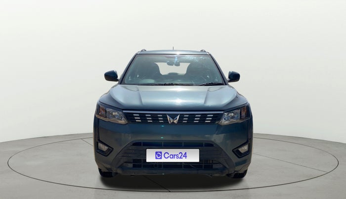 2023 Mahindra XUV300 W6 1.2 PETROL AMT, Petrol, Automatic, 43,246 km, Front
