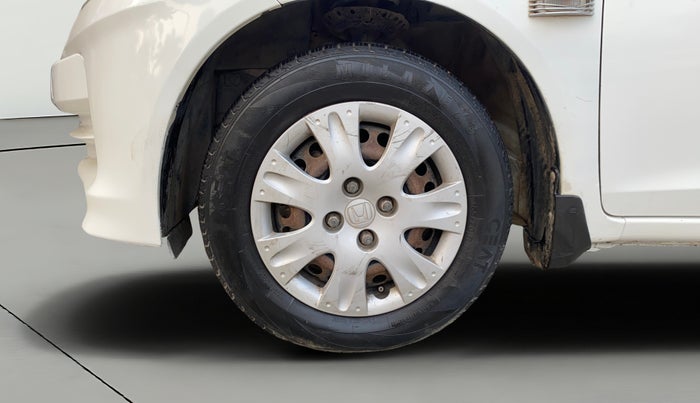 2015 Honda Amaze 1.2L I-VTEC S, CNG, Manual, 81,262 km, Right Rear Wheel