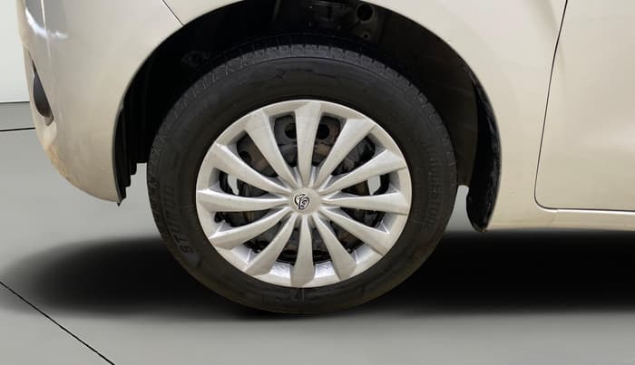 2019 Maruti New Wagon-R VXI 1.2, CNG, Manual, 80,574 km, Left Front Wheel